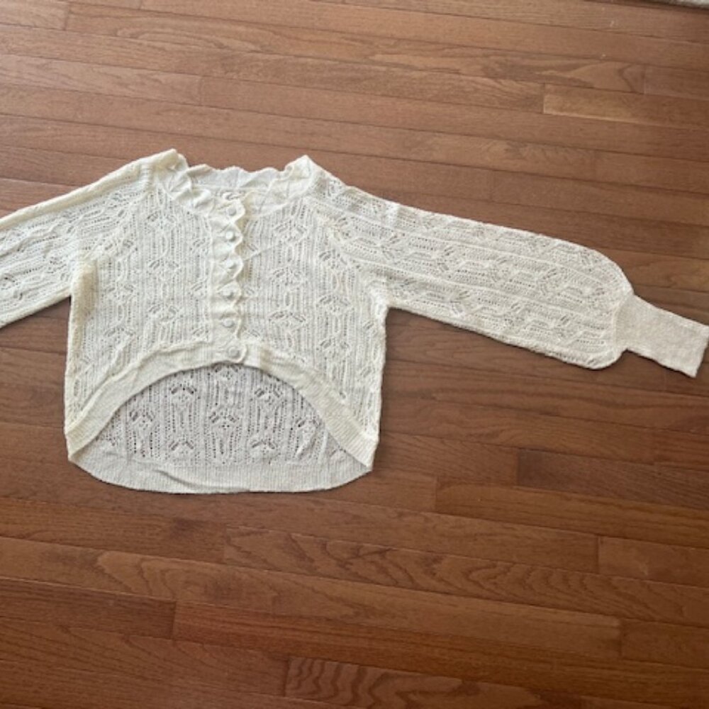 Joyfolie Jelina Button Down High Low Crochet Sweater in Cream NWOT - Size S - Picture 8 of 13